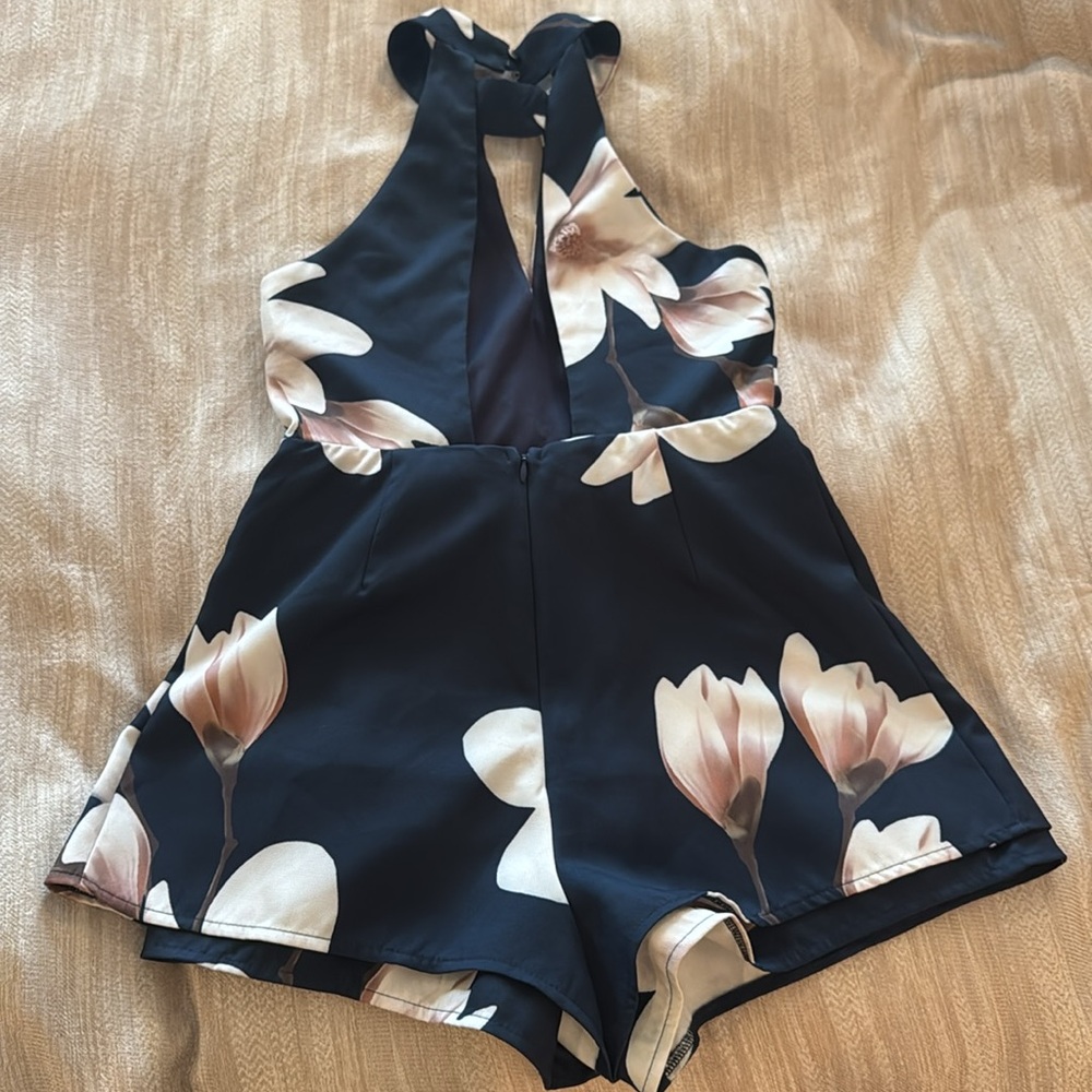 Latiste Romper View 4